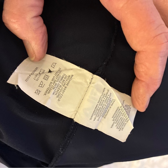 Fila Women’s Tennis Skirt/Top Outfit - 3 Piece Set - Red White and Navy Blue - Picture 6 of 8